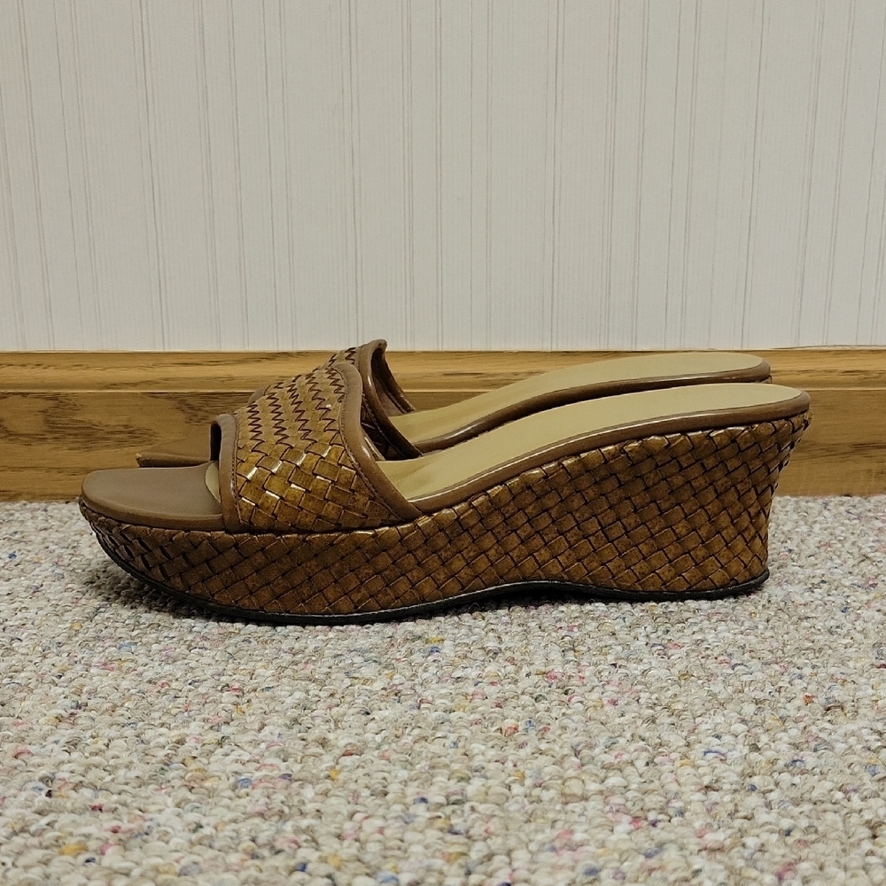 Stuart Weitzman Tan Woven Wedge Sandals, Women's 8. Coastal